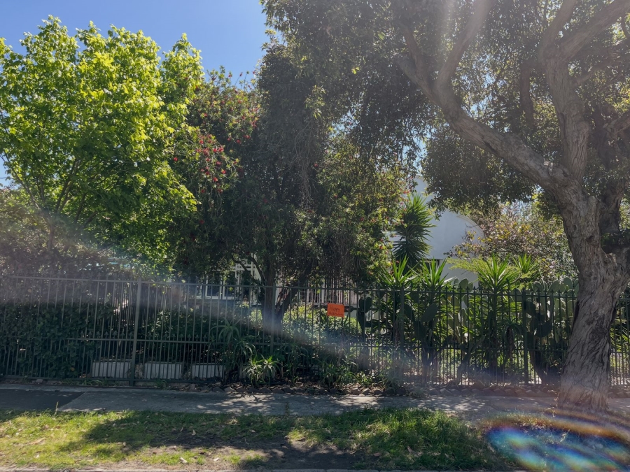 1 Bedroom Property for Sale in Pinelands Western Cape